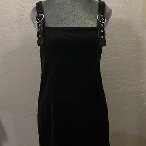 Forever 21 black corduroy Jumper dress Size M